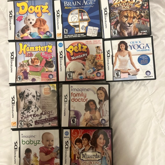 Nintendo DS Game Bundle - Picture 1 of 1